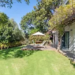 Apartment On Constantia Wine Route