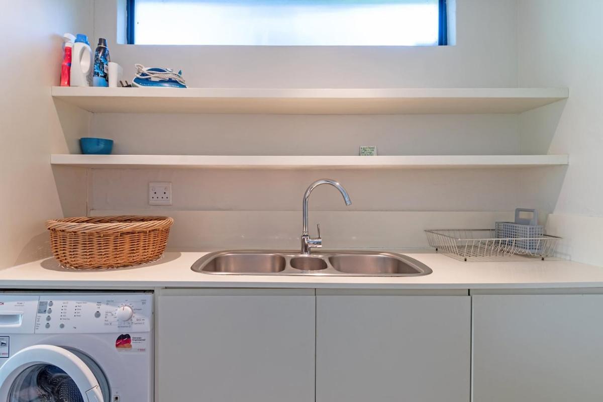 Apartment On Constantia Wine Route